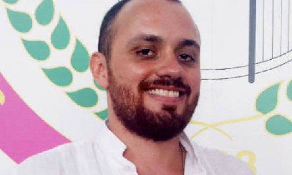 Zico parabeniza Leandro Vieira, carnavalesco campeão com a Mangueira